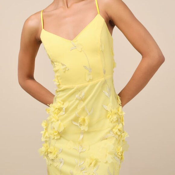 Lulus Limitless Adoration Yellow 3d Floral Embroidered Midi Dress - Size S - Picture 1 of 1